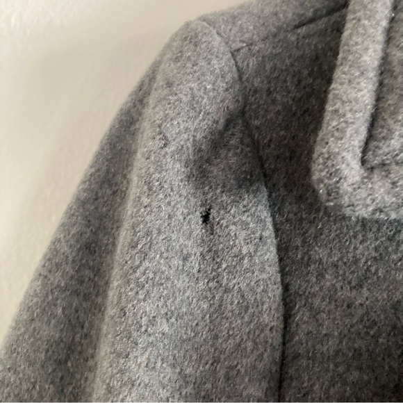 Land’s End Grey Wool Pea Coat - Picture 7 of 9